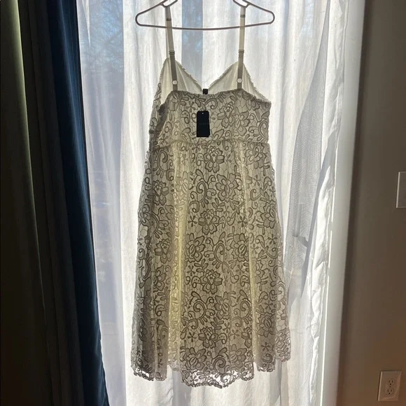 Torrid White Lace Midi Dress - Picture 5 of 9